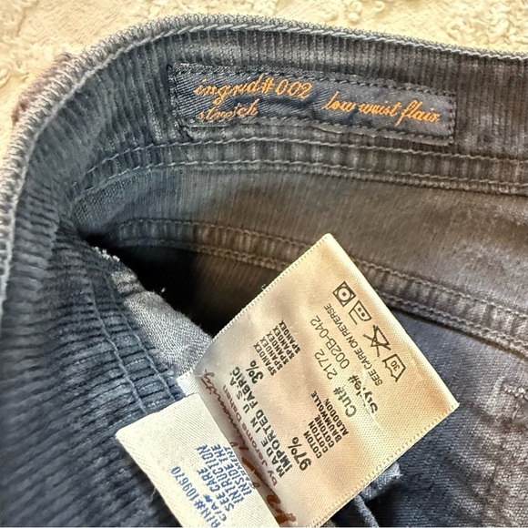 Dark Gray Flared Jeans - Picture 5 of 8